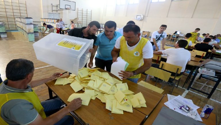 Βουλευτικές εκλογές στην Αλβανία στις 25 Ιουνίου