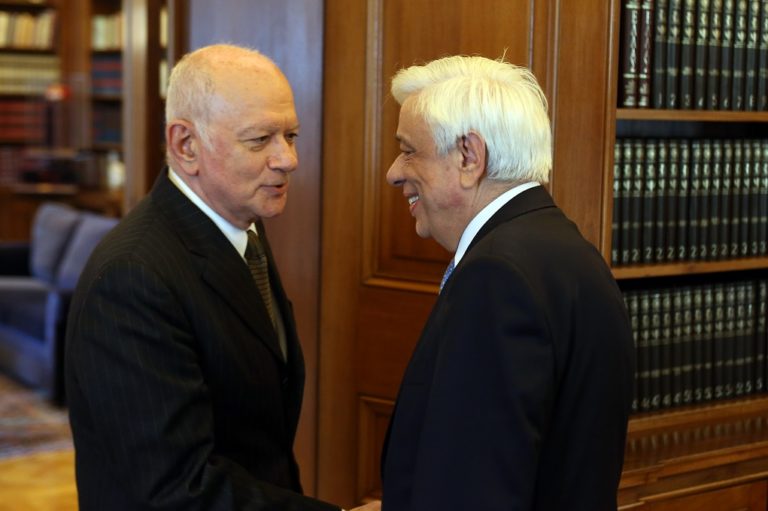 Παυλόπουλος: Οι εταίροι πρέπει να εκπληρώσουν τις υποχρεώσεις τους (video)