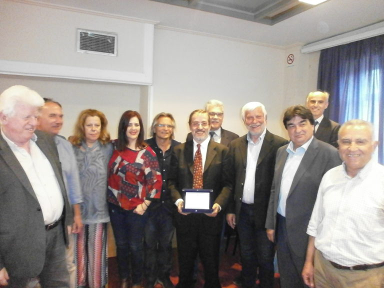 Βράβευση Αρκάδα ραδιοαστρονόμου