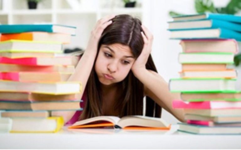 To 8% των Θεσσαλών μαθητών “παραλύει” από το άγχος των Πανελληνίων