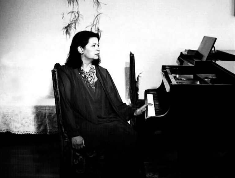 Από την Ελλάδα για τη Ρωσία με αγάπη – Ρεσιτάλ πιάνου της Ντόρας Μπακοπούλου (video)