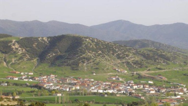 Περπατάνε και γνωρίζουν τα χωριά της Ελασσόνας