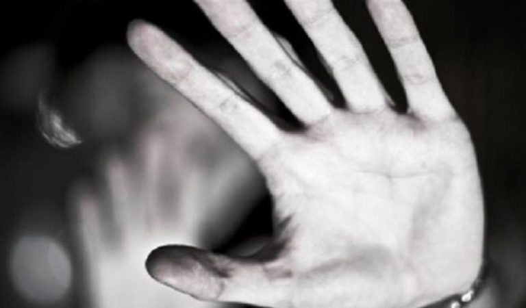 Γαλλία: Πάνω από 50 γυναικοκτονίες από την αρχή του 2021