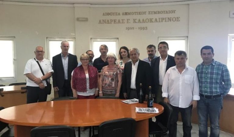 Γάλλοι αυτοδιοικητικοί στο Μαλεβίζι