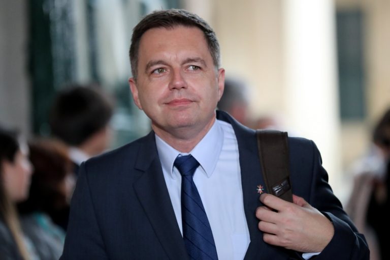 Σλοβάκος ΥΠΟΙΚ: Το ΔΝΤ θα χρηματοδοτήσει το ελληνικό πρόγραμμα