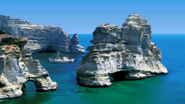 ΟΙ δέκα ομορφότερες παραλίες της Ελλάδας, σύμφωνα με τoν Τripadvisor