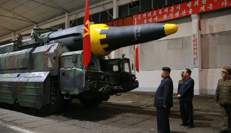 Δοκιμή αντιαεροπορικού οπλικού συστήματος στη Βόρεια Κορέα