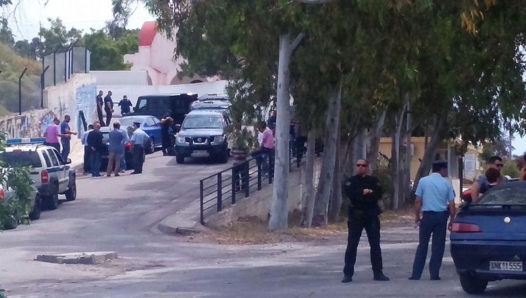 Χανιά: Παραδόθηκε στις αρχές ο οπλισμένος άνδρας