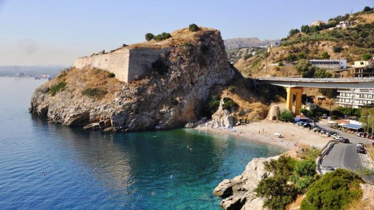 Συνεργασία για τα έργα στο Παλιόκαστρο