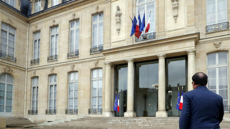 Γαλλία: Τι διακυβεύεται στον δεύτερο γύρο των βουλευτικών εκλογών 