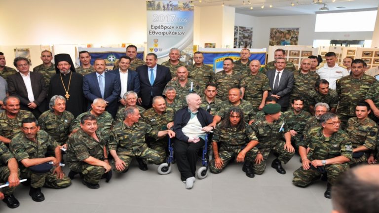 Μήνυμα ειρήνης έστειλε από τη Ρόδο ο Π. Καμμένος