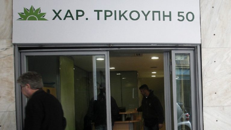 ΠΑΣΟΚ: «Πόλεμος» επιστολών μεταξύ Σαλαγιάννη – Ξεκαλάκη