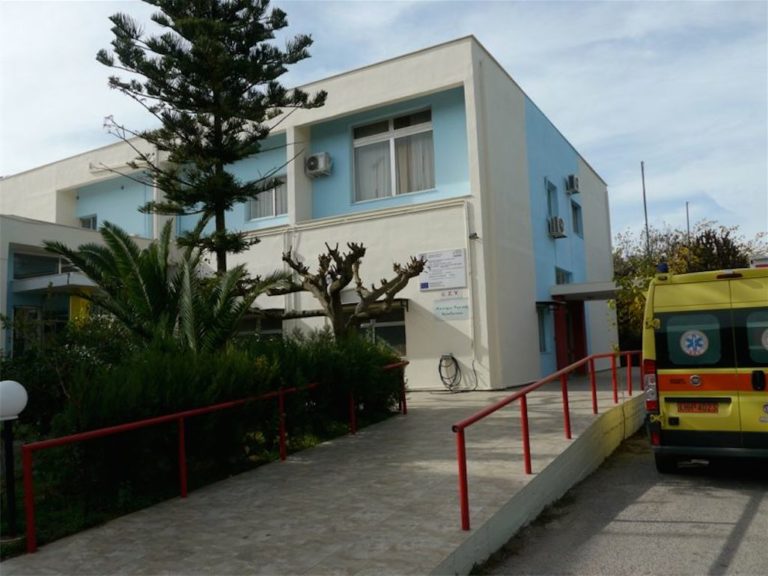 Χανιά: Επίσκεψη πνευμονολόγου και καρδιολόγου στο Κ. Υ. Κανδάνου
