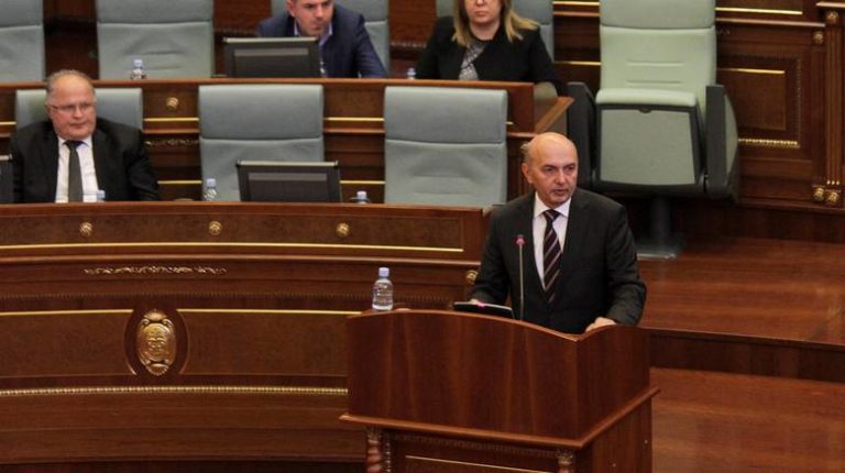 ΚΟΣΟΒΟ: Αντιπαράθεση των “κομμάτων του πολέμου” και των “κομμάτων της ειρήνης” στις σημερινές βουλευτικές εκλογές