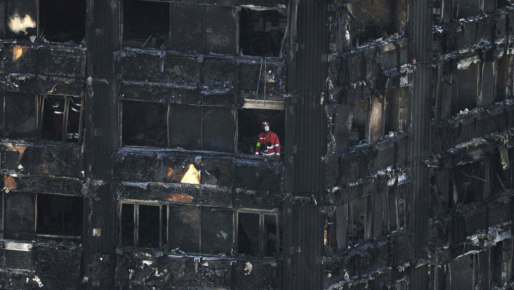 Στους 79 οι νεκροί από την πυρκαγιά στον Grenfell Tower του Λονδίνου
