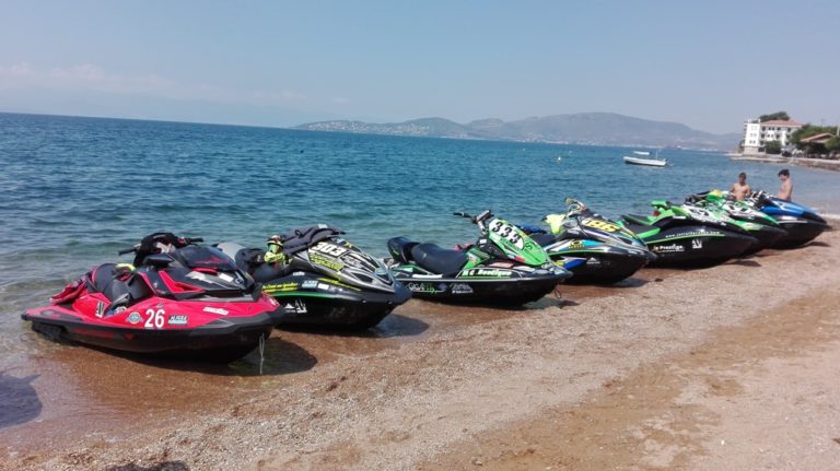 «Acropolis Jet Raid Greece 2017»: Εντυπωσιακοί αγώνες και απονομή επάθλων στην παραλία του Βόλου