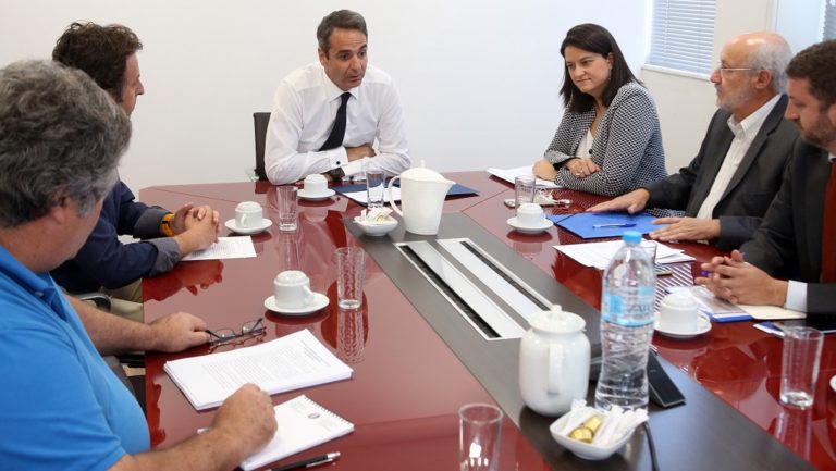 Μητσοτάκης: Μεγάλο πισωγύρισμα το ν/σ για την παιδεία (video)