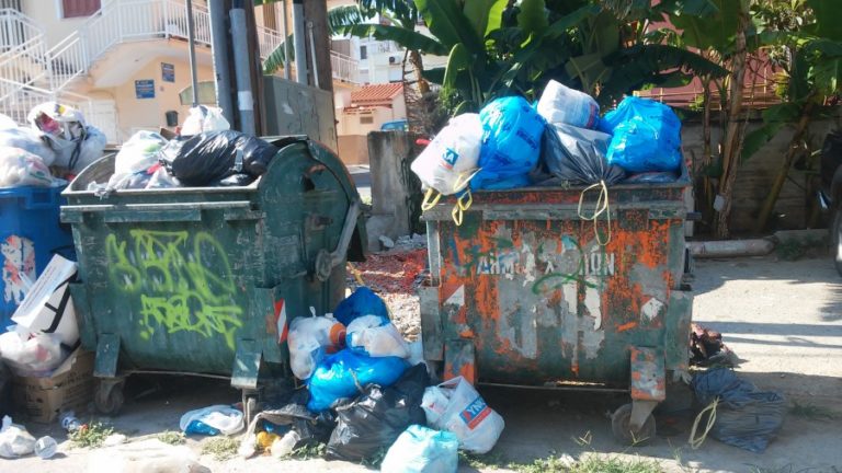 Χανιά: Άρχισε  η αποκομιδή των απορριμμάτων