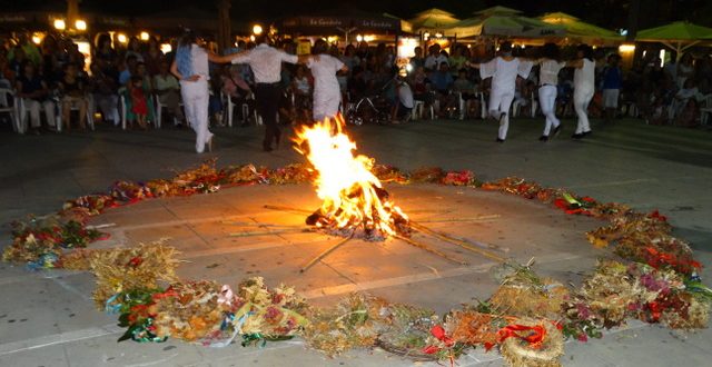 Τα έθιμα του Αϊ Γιαννιού του Ριγανά από τις «Ρίζες»