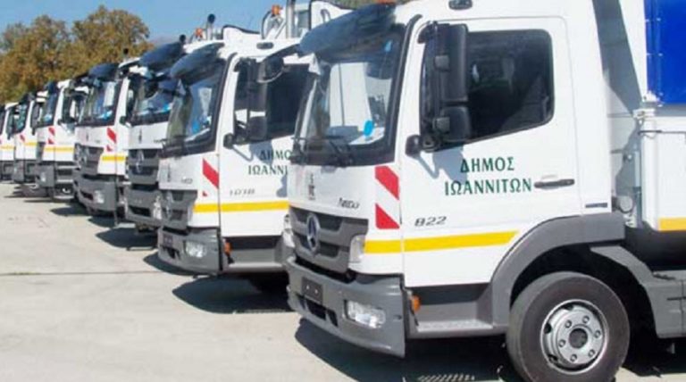 Τέσσερα νέα απορριμματοφόρα για το Δήμο Σερρών
