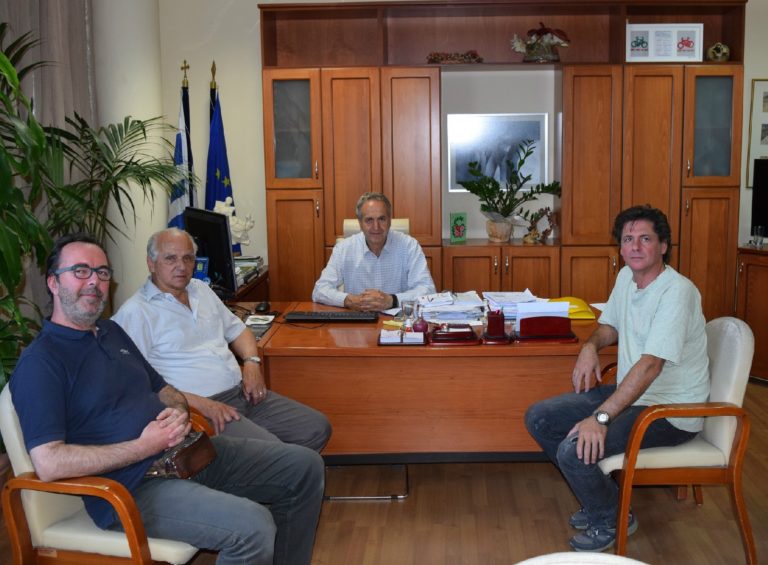Ανάγνωση για όλους στις βιβλιοθήκες Δήμου Καρδίτσας