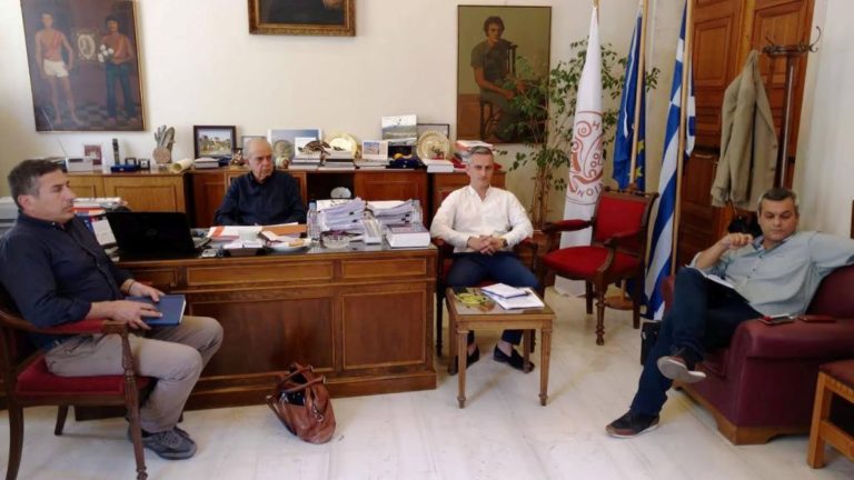 Συζήτησαν για τα προβλήματα των δημοτικών κοινοτήτων