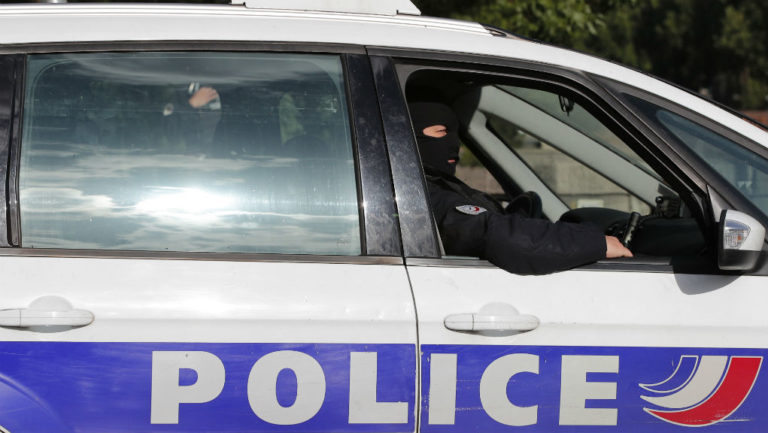 Γαλλία: Σε εξέλιξη επιχείρηση της αστυνομίας στα Ηλύσια Πεδία