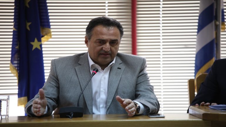 Στο νοσοκομείο «Γεννηματάς» ο δήμαρχος Αχαρνών Γιάννης Κασσαβός