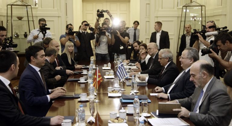 Κοινή βούληση για βελτίωση των σχέσεων Ελλάδας-Σκοπίων – Κοτζιάς: Πρώτα το όνομα (video)