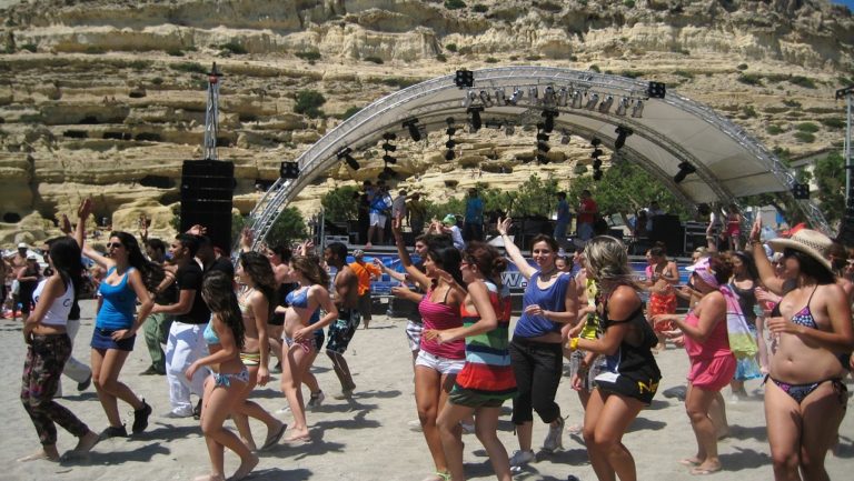 Ξεκινά σήμερα το φεστιβάλ στα Μάταλα