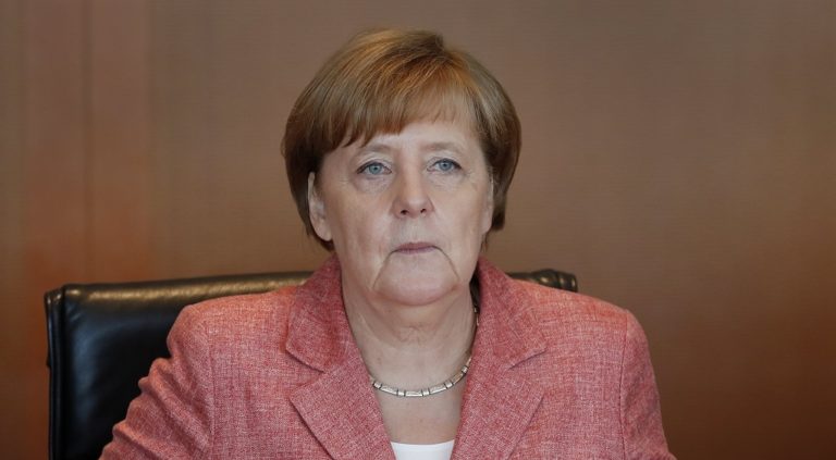 Μέρκελ: Μετά τις γερμανικές εκλογές οι εκ νέου συνομιλίες ΕΕ-ΗΠΑ