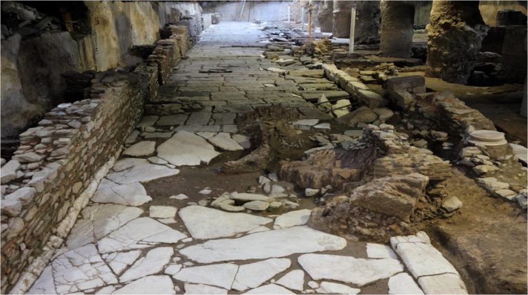 Μοναδικής σημασίας τα αρχαία στη στάση Αγίας Σοφίας του μετρό, σύμφωνα με το Τμήμα Ιστορίας και Αρχαιολογίας του ΑΠΘ