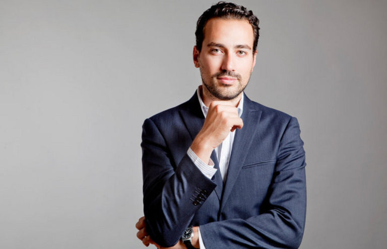 Ν. Νυφούδης: “Η γραφειοκρατία και το τραπεζικό σύστημα τα προβλήματα της οικονομίας” (audio)
