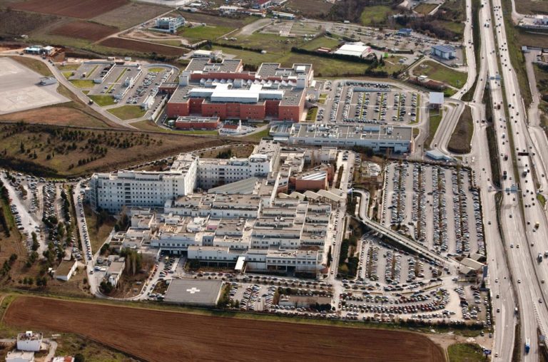 Έκθεση ζωγραφικής από εργαζόμενους στο νοσοκομείο Παπαγεωργίου