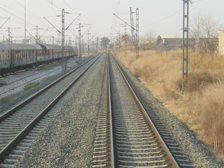 Πελοπόννησος: Το τρένο θα “σφυρίξει” ξανά μετά από 8 χρόνια