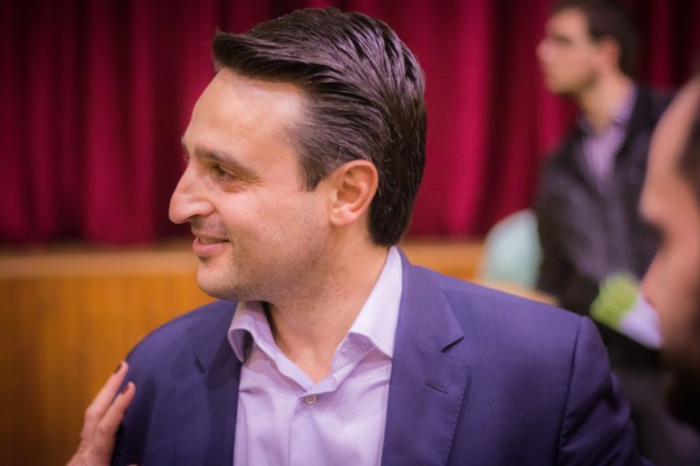 Αν. Σαουλίδης: “Στο συνέδριο της ΔΗΣΥ θα προκύψει το πολιτικό στίγμα του κόμματος” (audio)