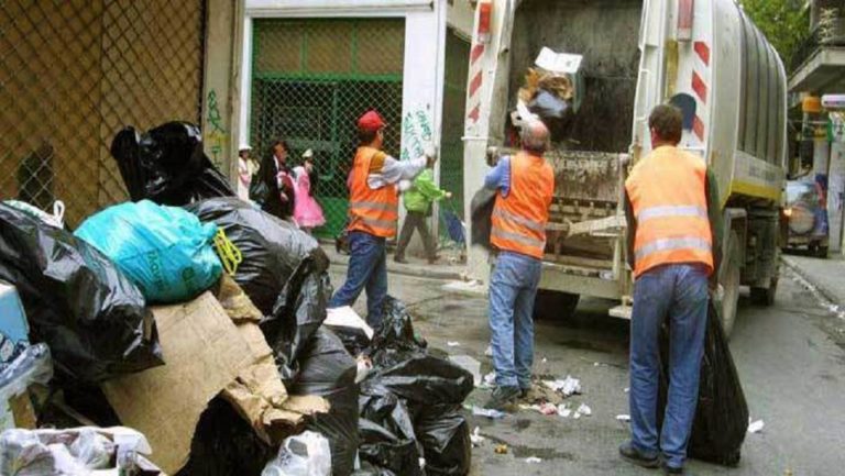 ΠΟΕ-ΟΤΑ: Παράνομη η εκχώρηση αποκομιδής απορριμμάτων σε ιδιώτη στη Λαμία