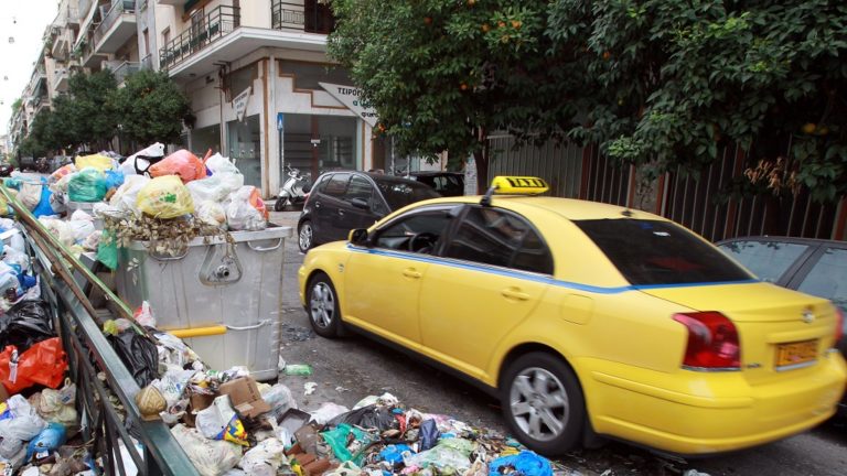 Την πρόταση της κυβέρνησης εξετάζει η ΠΟΕ-ΟΤΑ (video)