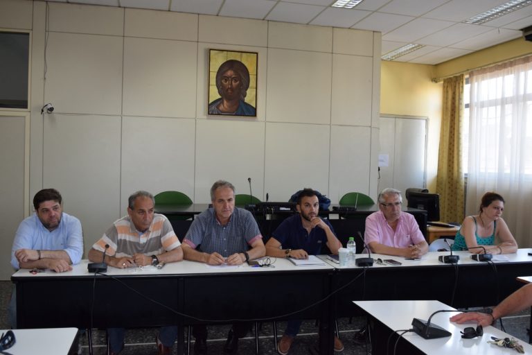 Συνάντηση για πεζόδρομους της Δημοτικής Αγοράς Καρδίτσας