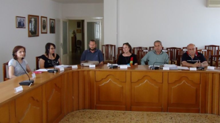 Σύμβαση συνεργασίας δήμου Τυρνάβου και Φιλοζωικού Σωματείου Λάρισας Anim.A.L