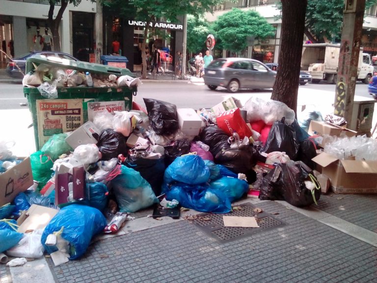 Παρέμβαση εισαγγελέα για τα σκουπίδια στη Θεσσαλονίκη
