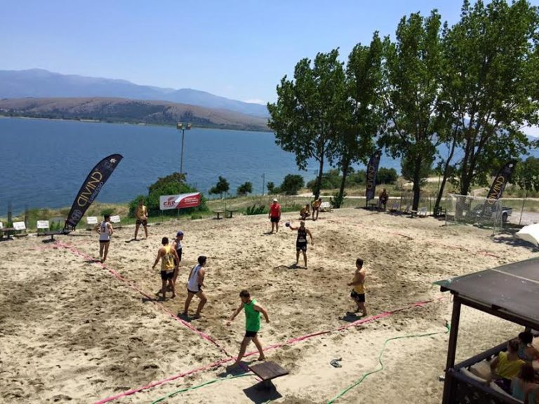 Τουρνουά Beach Handball στη λίμνη Βεγορίτιδα