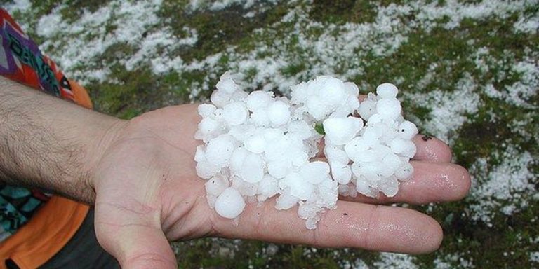 Κέρκυρα: Χαλάζι σε μέγεθος ρεβιθιού έπληξε το νησί