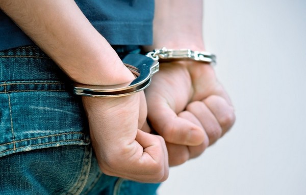 Συνελήφθη 24χρονος για κατοχή ηρωίνης και πορνογραφικού υλικού