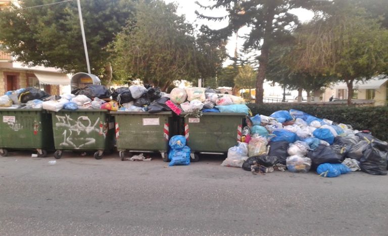 Κ. Παυλίδης: Εξετάζονται όλοι οι τρόποι απομάκρυνσης των σκουπιδιών (audio)