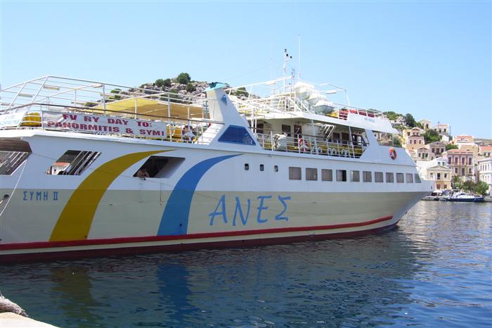 Τραυματισμός επιβάτιδος του “ΣΥΜΗ ΙΙ”