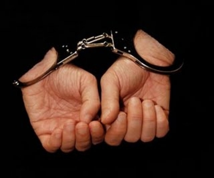 Σύλληψη 20χρονου για διάθεση σκληρού πορνογραφικού υλικού με ανήλικους