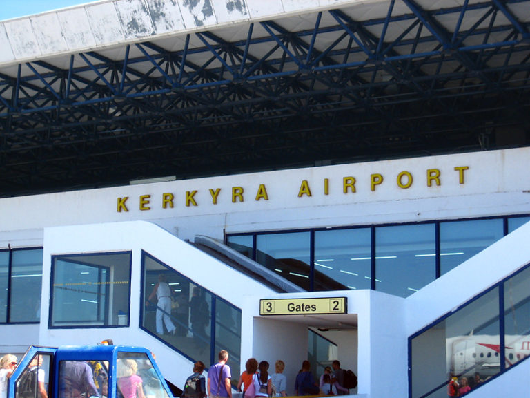 ΔΥΠΕ: Υπό πλήρη υγειονομική κάλυψη το αεροδρόμιο
