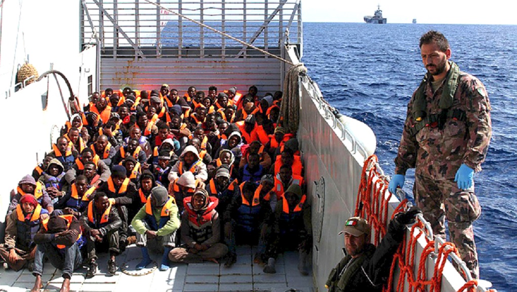 Frontex: Νέο επιχειρησιακό σχέδιο για τους πρόσφυγες ζητά η Ιταλία