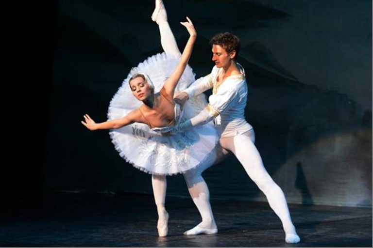 «Η Ωραία Κοιμωμένη» από το Russian Ballet Theater στο Θέατρο Πέτρας